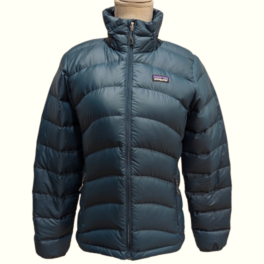 Patagonia Women’s XS Hi-Loft Down Sweater Jacket in Dark Teal STY 84835